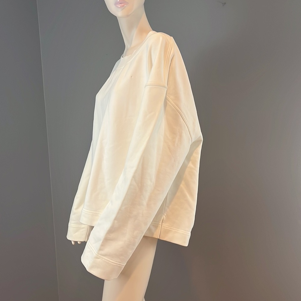 Burberry Cream Boxy Crewneck Sweatshirt - Picture 4 of 11
